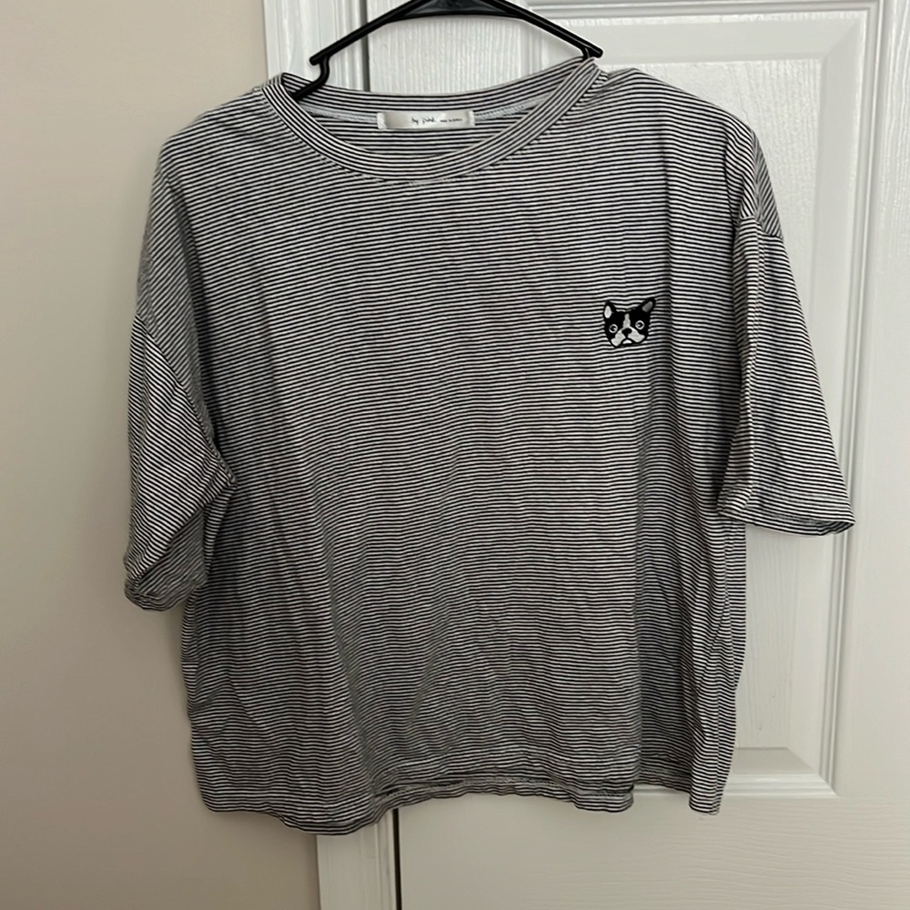Black and white striped Tee from South Korea